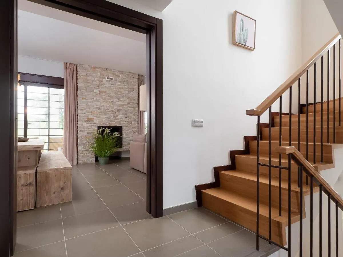 2301 - Luxury Villa With Private Pool Estepona