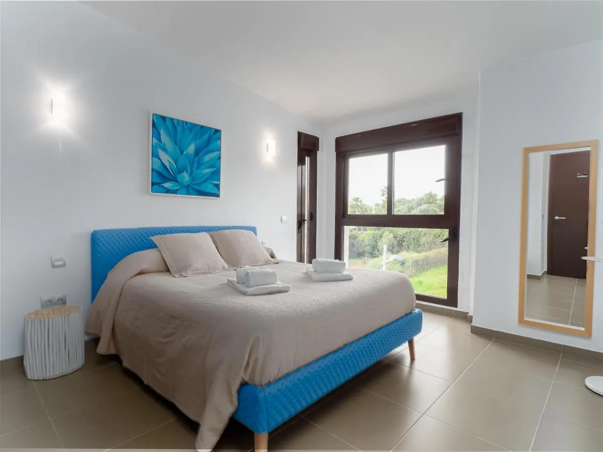 2301 - Luxury Villa With Private Pool 埃斯特波纳 0*,  西班牙