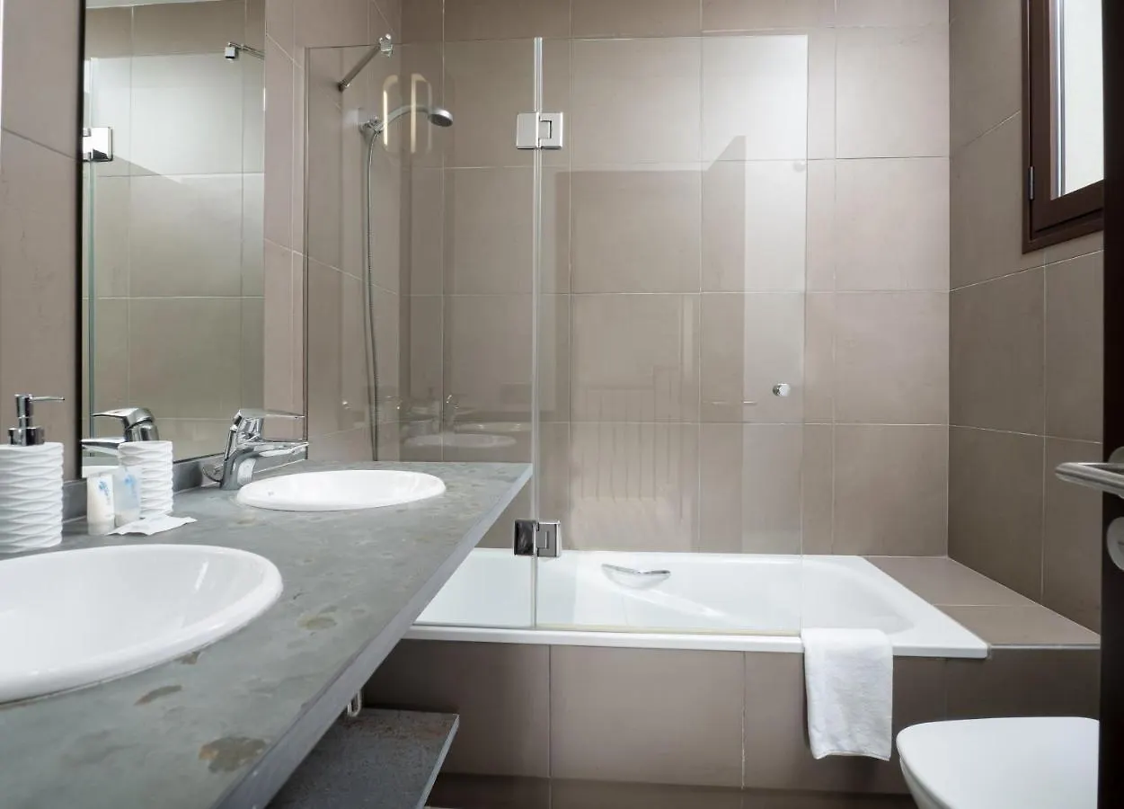 2301 - Luxury Villa With Private Pool 埃斯特波纳